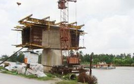 Sớm hoàn thành cầu Chợ Gạo